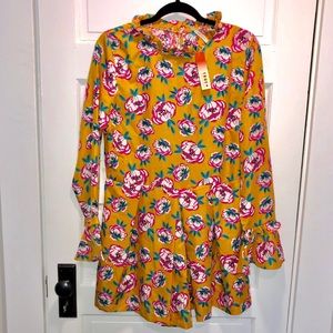 NWT Yellow Floral Pleated Romper